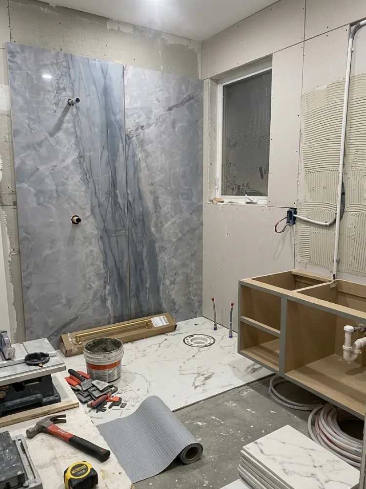 bathroom before 03